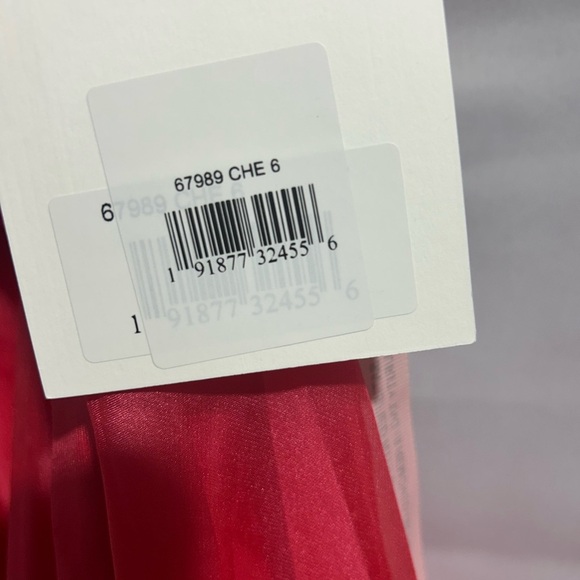 Mac Duggal 67989 NWT Ruffled One Shoulder Asymmetrical Gown - Picture 6 of 6